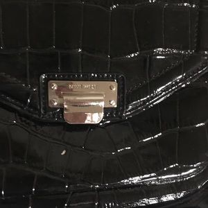 Nine West black purse, bag great condition